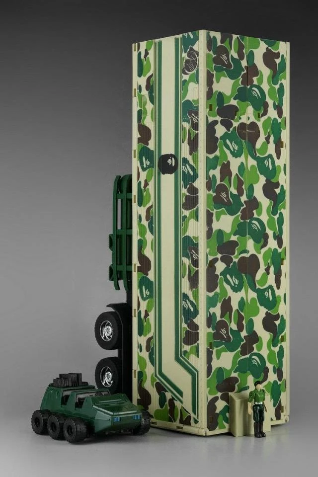 4th Party MP10A Optimus Prime Convoy Bape Green Camo Version - Image 8