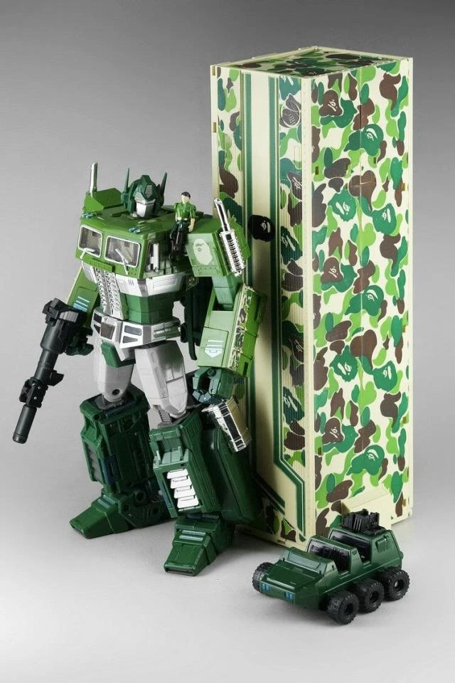 4th Party MP10A Optimus Prime Convoy Bape Green Camo Version - Image 3