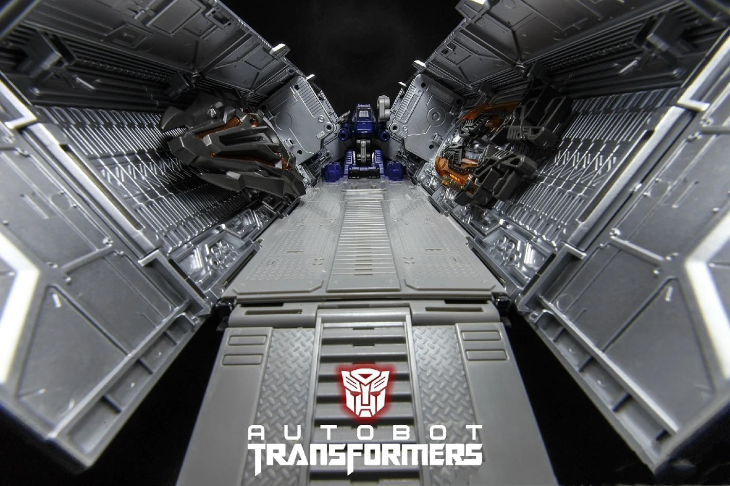 WeiJiang MPP10 Optimus Prime Trailer Oversized - Image 2