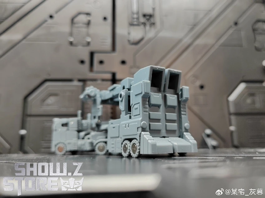 Dr.Wu DW-E23 Tactical Commander Ultra Magnus - Image 9